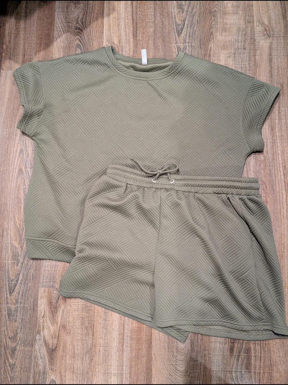 Olive Green Quilted Loungewear Set - Top & Shorts
